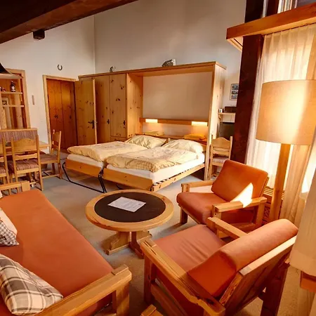 アパート Chesa Munteratsch 2-zimmerwohnung 610 Typ E